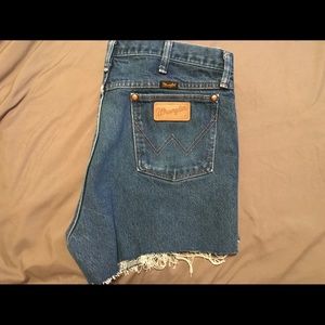 Wrangler high waisted shorts - perfect condition